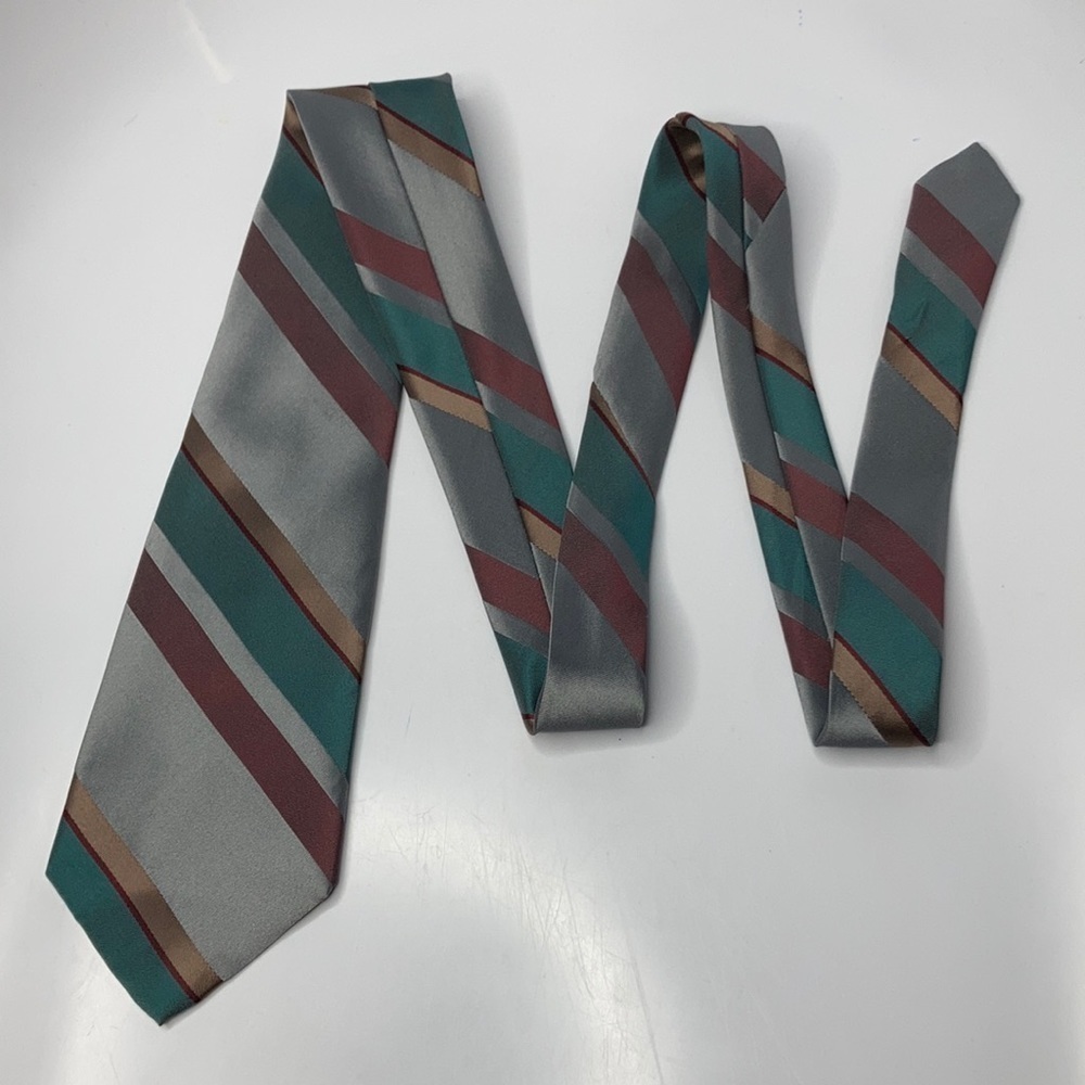 Vintage Essex Row tie